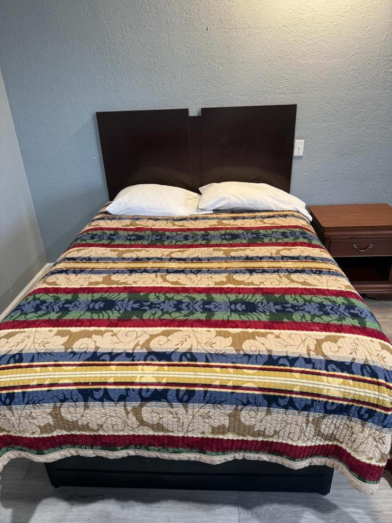ג'קסונוויל Midtown Lodge מראה חיצוני תמונה