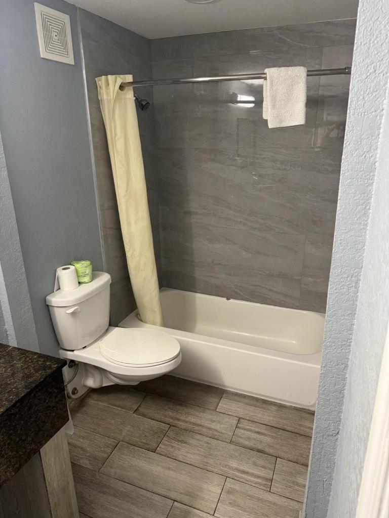 ג'קסונוויל Midtown Lodge מראה חיצוני תמונה